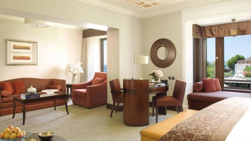 FOUR SEASONS İSTANBUL