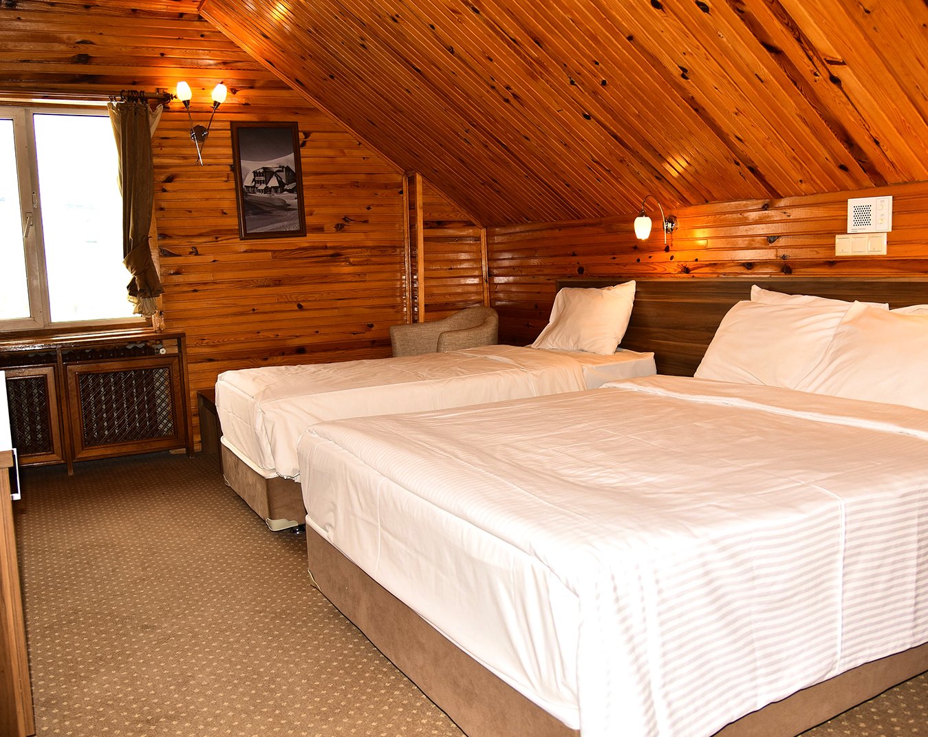 DEDEMAN PALANDÖKEN SKİ LODGE