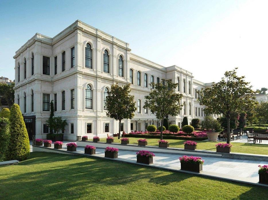 FOUR SEASONS İSTANBUL
