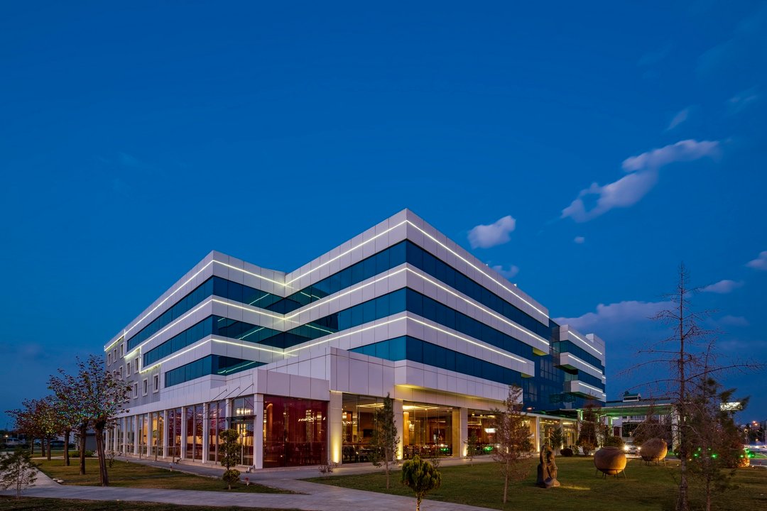 JURA HOTELS
