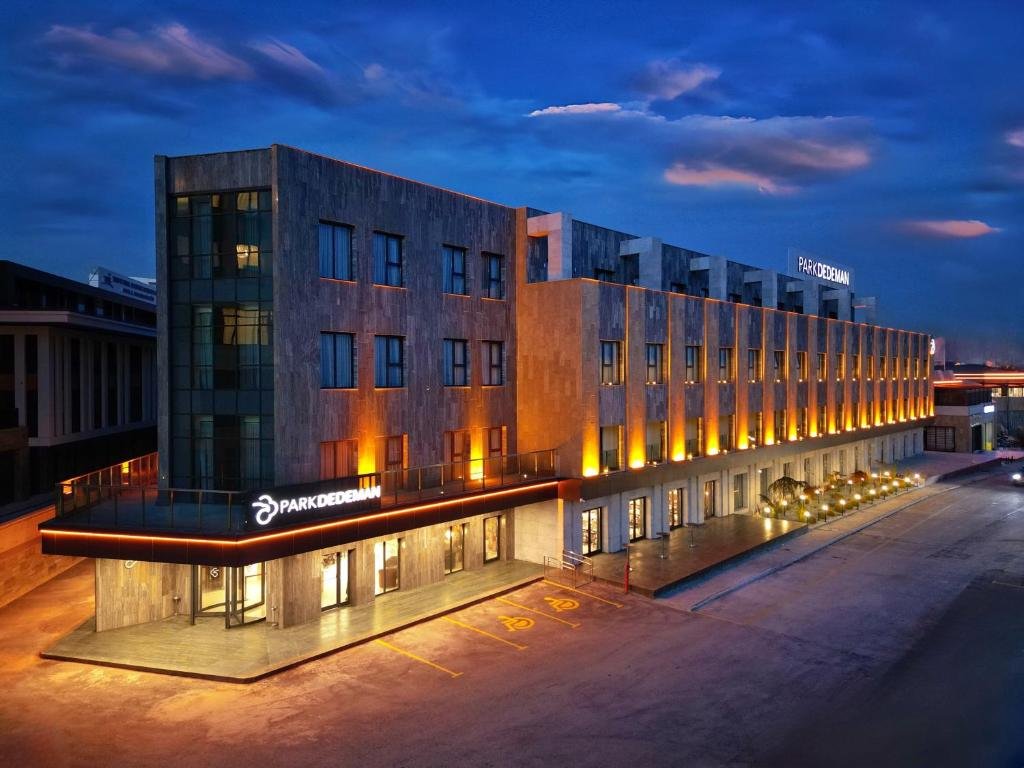 PARK DEDEMAN KONYA