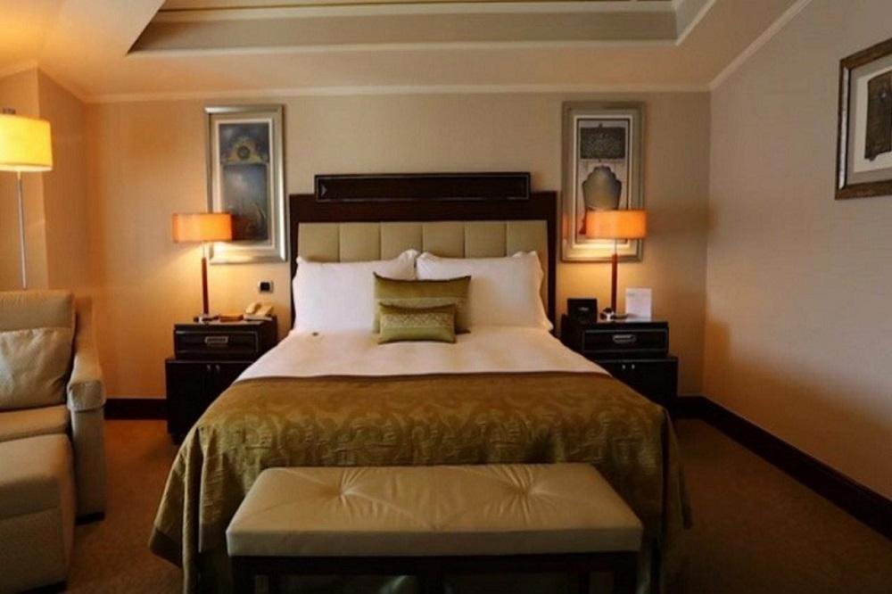 FOUR SEASONS İSTANBUL