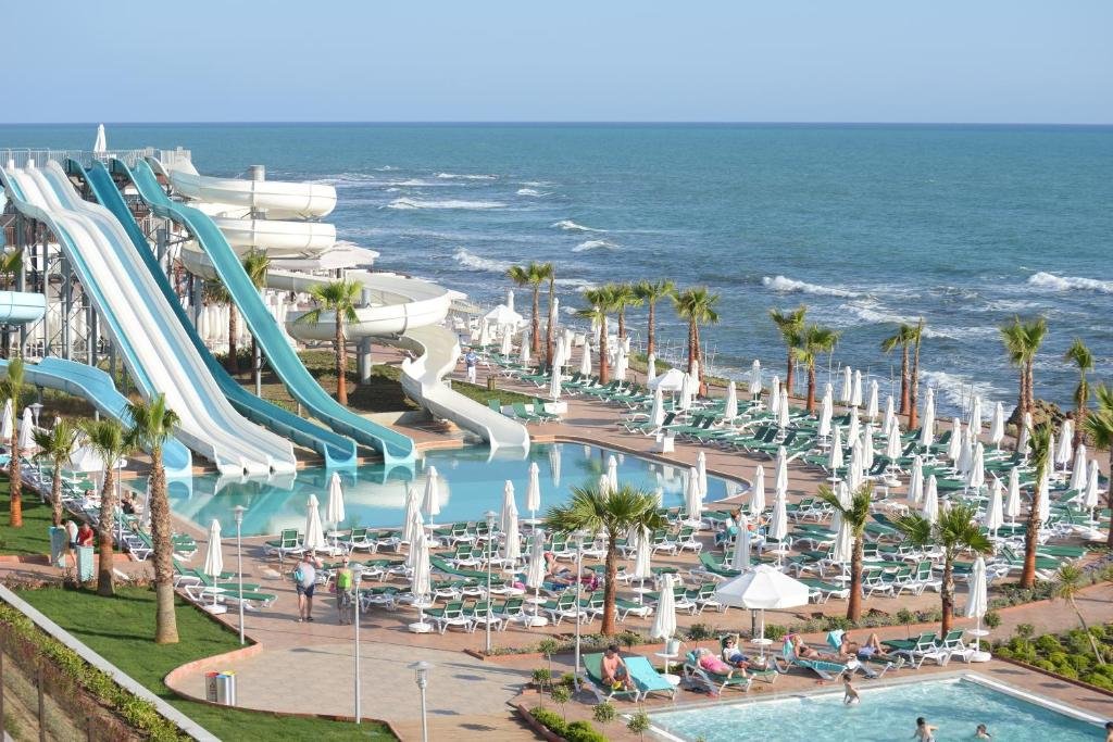 VİKİNGEN İNFİNİTY RESORT & SPA